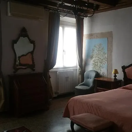 Palazzo Camozzini Apartament *