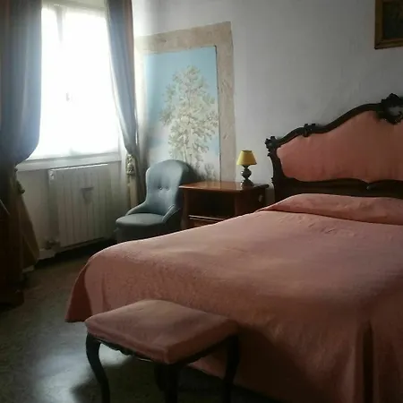 Palazzo Camozzini * Werona