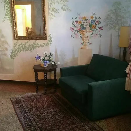 Apartment Palazzo Camozzini *