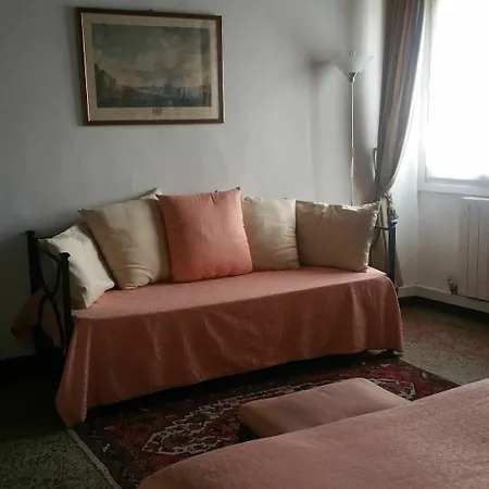 Palazzo Camozzini Apartment Verona